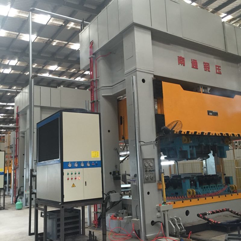 油冷機的制冷控制技術，你選對了機型嗎？